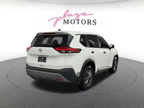 Glacier White 2022 Nissan Rogue S