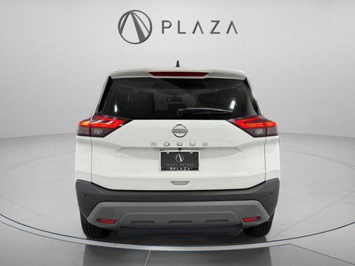 Glacier White 2022 Nissan Rogue S