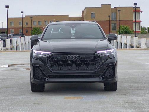 Mythos Black Metallic 2026 Audi Q8 55 Premium Plus