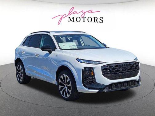 Arkona White 2026 Audi Q3 TFSI quattro S tronic