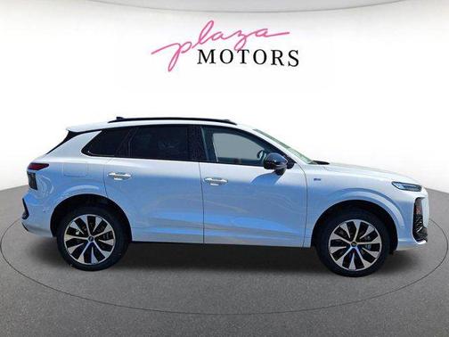 Arkona White 2026 Audi Q3 TFSI quattro S tronic