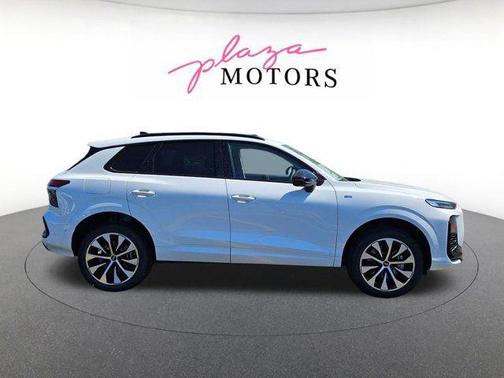 Arkona White 2026 Audi Q3 TFSI quattro S tronic