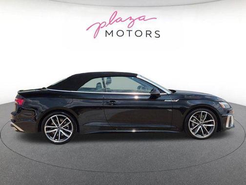 Mythos Black Metallic/Black Roof 2023 Audi A5 45 S line Premium Plus