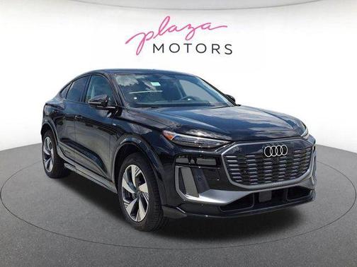 Mythos Black Metallic 2027 Audi Q6 e-tron Sportback Premium Plus