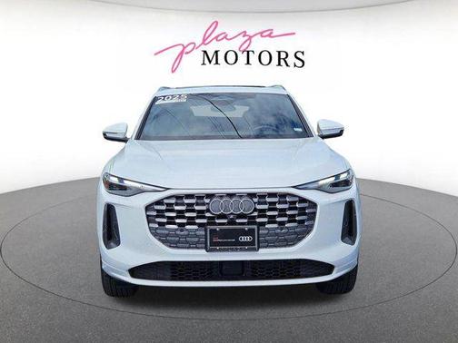 Arkona White 2025 Audi Q5 Premium TFSI quattro S tronic