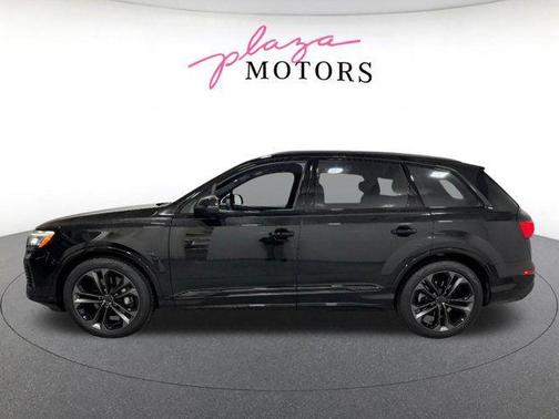 Mythos Black Metallic 2026 Audi Q7 55 Premium Plus