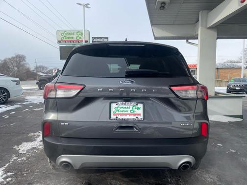 2022 Ford Escape SE