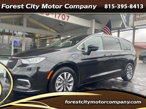 2023 Chrysler Pacifica Hybrid Touring L