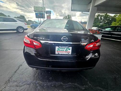 2016 Nissan Altima 2.5 S