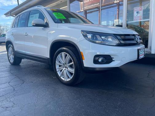 2016 Volkswagen Tiguan SE