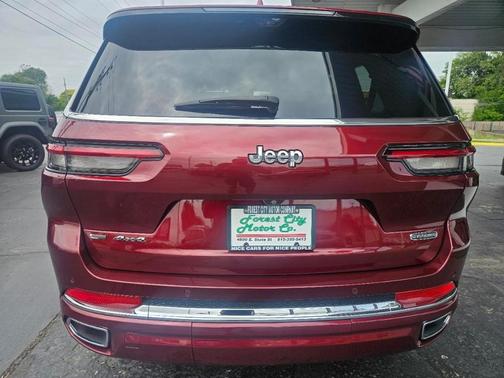 Maroon 2021 Jeep Grand Cherokee L Overland