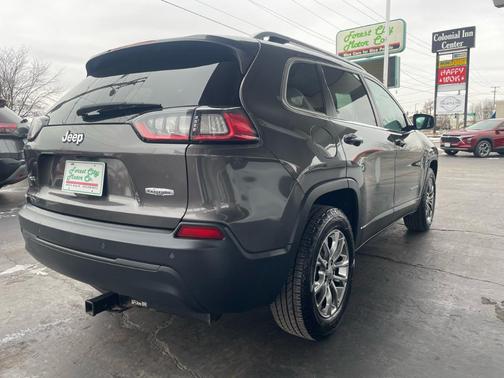 2019 Jeep Cherokee Latitude Plus