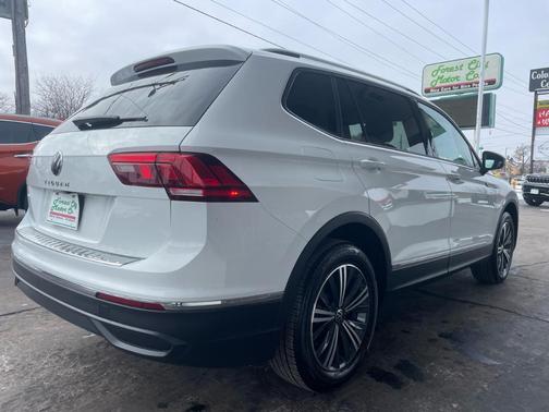 2024 Volkswagen Tiguan 2.0T Wolfsburg Edition
