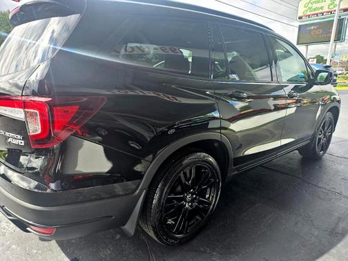 2020 Honda Pilot Black Edition