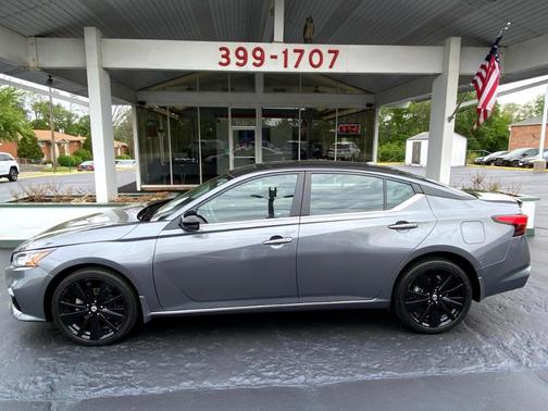 2022 Nissan Altima 2.5 SR