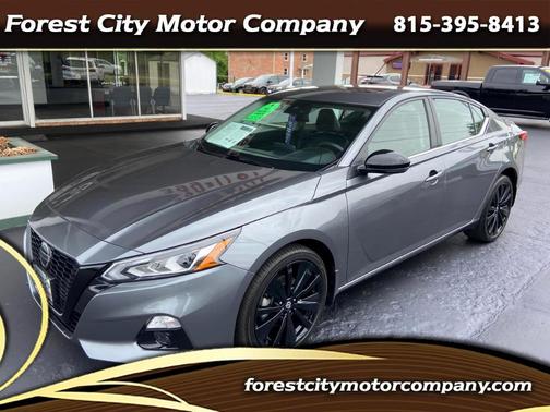 2022 Nissan Altima 2.5 SR