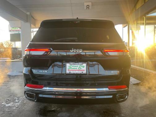 2021 Jeep Grand Cherokee L Overland