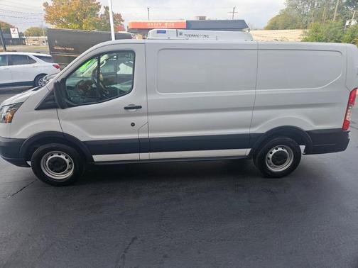 2017 Ford Transit-150 Base