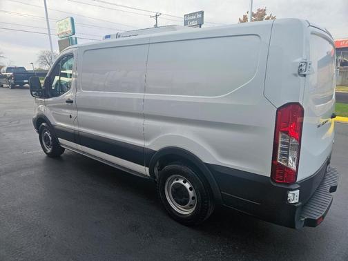 2017 Ford Transit-150 Base