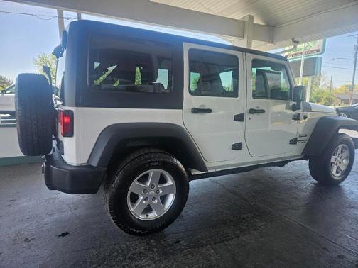 White 2015 Jeep Wrangler Unlimited Sport