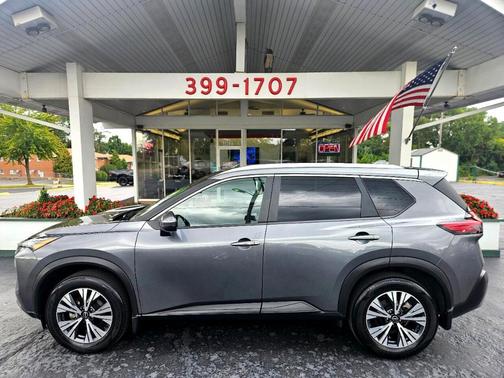 2022 Nissan Rogue SV