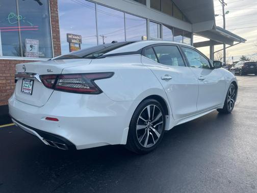 2023 Nissan Maxima 3.5 SL