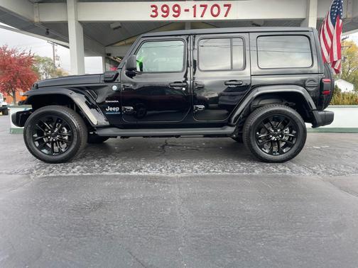 2023 Jeep Wrangler 4xe Sahara