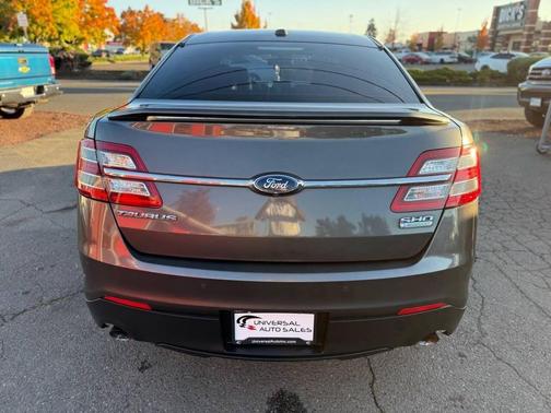 2015 Ford Taurus SHO