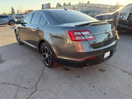 2015 Ford Taurus SHO