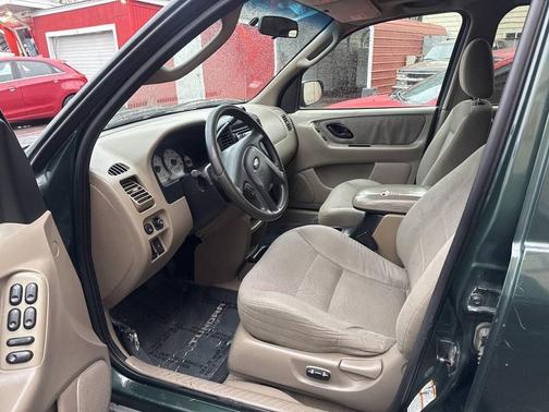 2002 Ford Escape XLT