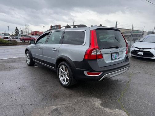 2012 Volvo XC70 T6 Premier Plus