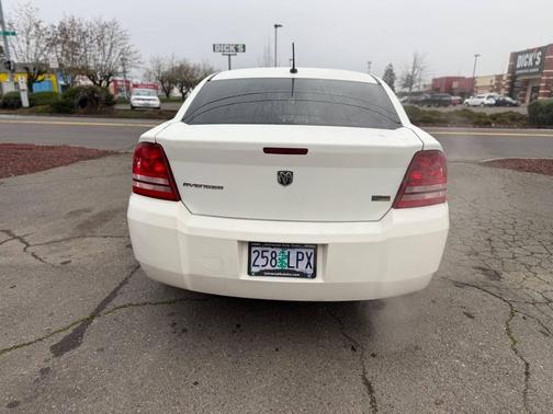2008 Dodge Avenger SE