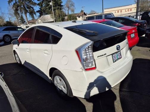 2010 Toyota Prius V