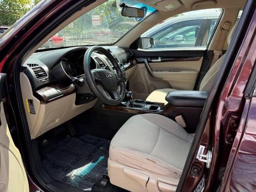 Dark Cherry 2015 Kia Sorento LX