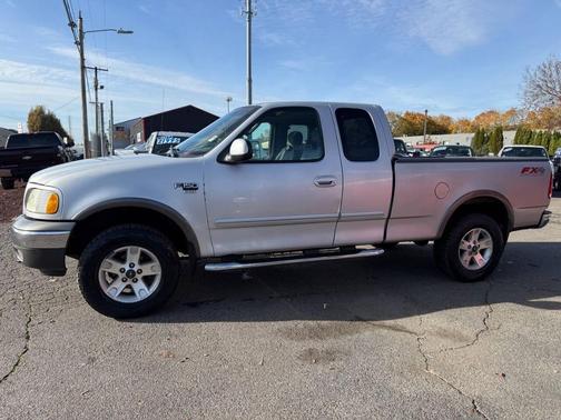 2003 Ford F-150 XLT SuperCab