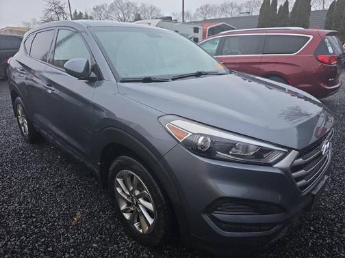 2018 Hyundai TUCSON SE