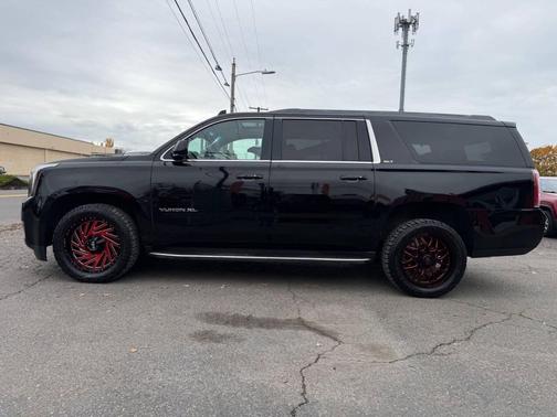 2016 GMC Yukon XL SLT
