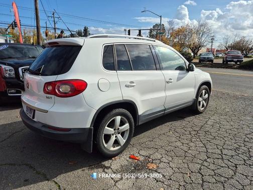 2010 Volkswagen Tiguan 2.0T Wolfsburg Edition