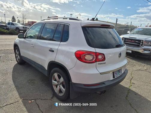 2010 Volkswagen Tiguan 2.0T Wolfsburg Edition