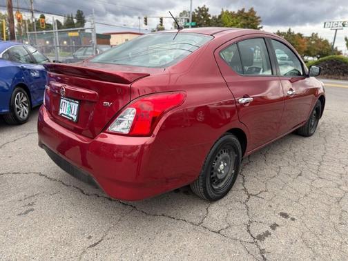 2018 Nissan Versa 1.6 SV