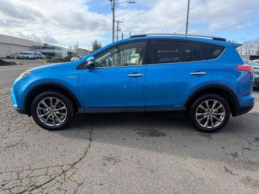2017 Toyota RAV4 Hybrid Limited