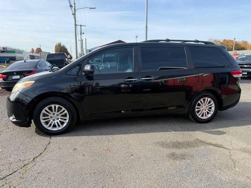 2011 Toyota Sienna Limited