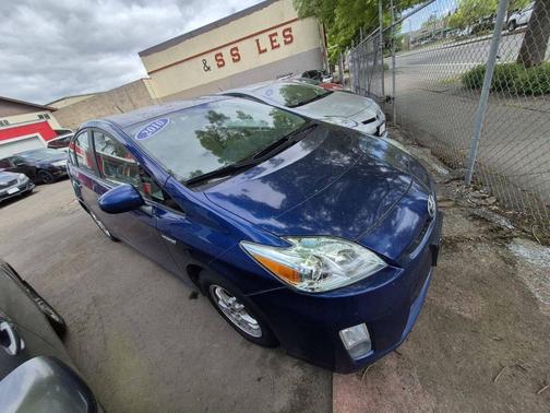 2010 Toyota Prius II