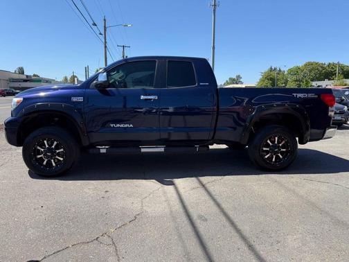 Blue 2007 Toyota Tundra Limited