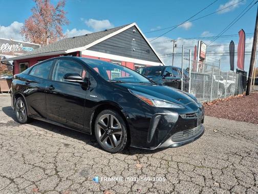2020 Toyota Prius XLE