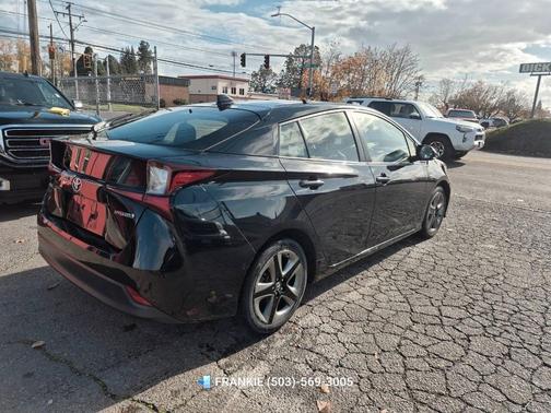 2020 Toyota Prius XLE