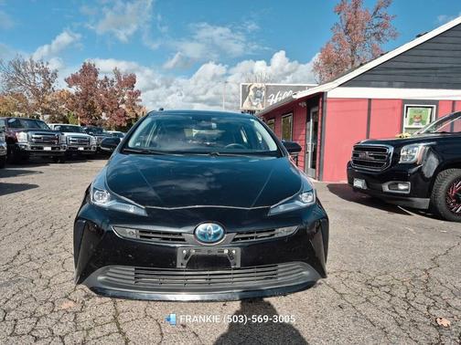 2020 Toyota Prius XLE