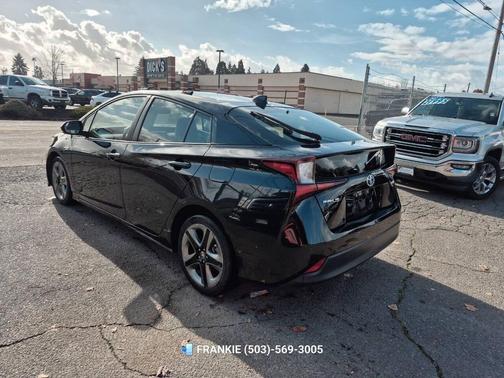 2020 Toyota Prius XLE