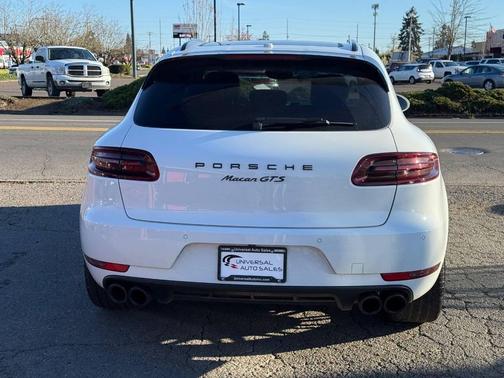 Carrara White Metallic 2017 Porsche Macan Macan GTS
