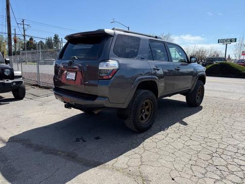 Magnetic Gray Metallic 2015 Toyota 4Runner SR5